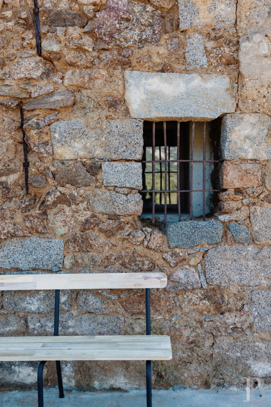 A renovated ancient wine press on the heights of Propriano, between Ajaccio and Bonifacio - photo  n°6