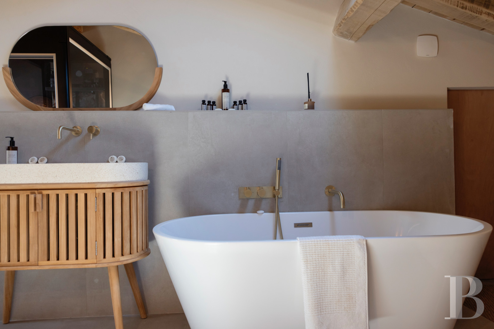 A renovated ancient wine press on the heights of Propriano, between Ajaccio and Bonifacio - photo  n°23