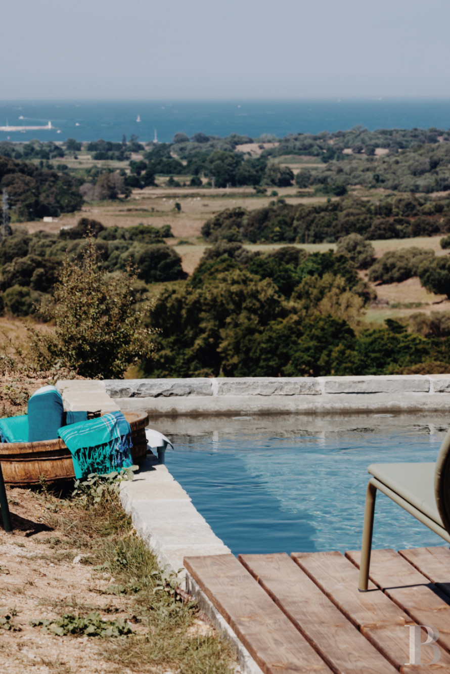 Entre Ajaccio et Bonifacio, sur les hauteurs de Propriano, un ancien pressoir à vin sauvé de l’abandon et entièrement rénové - photo  n°3