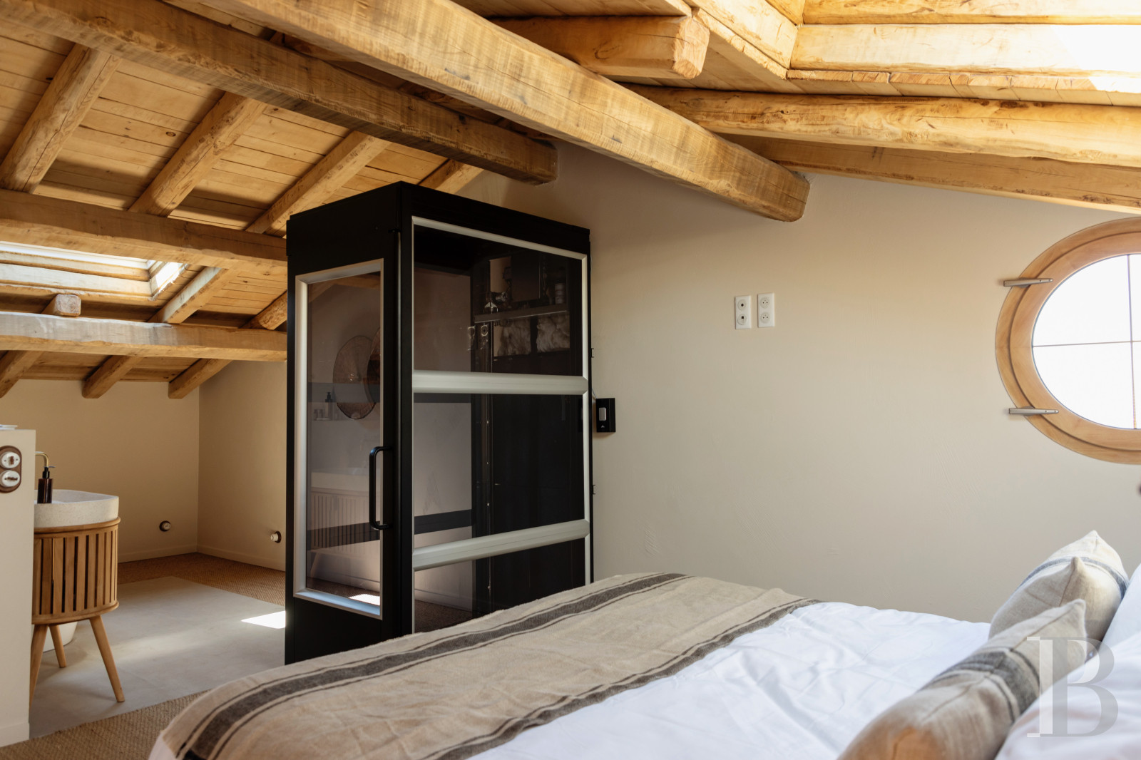 A renovated ancient wine press on the heights of Propriano, between Ajaccio and Bonifacio - photo  n°25