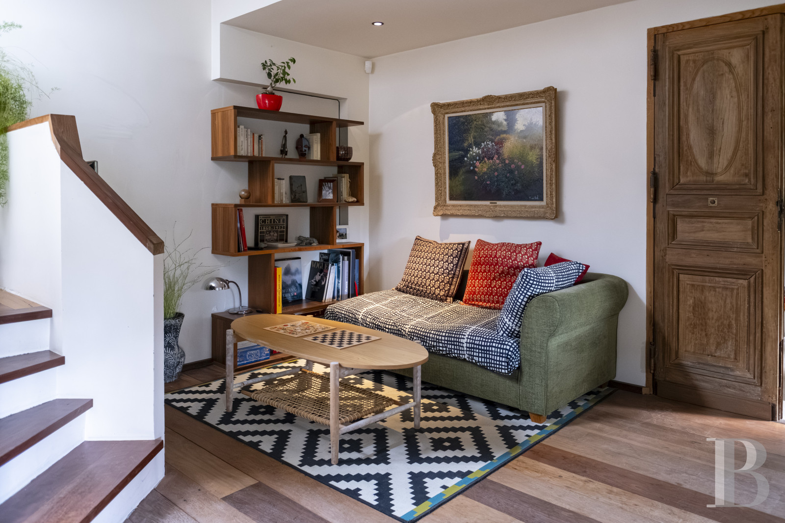 Dans les Yvelines, à Croissy-sur-Seine, une villa anglo-normande du 19e siècle en bordure du fleuve - photo  n°8