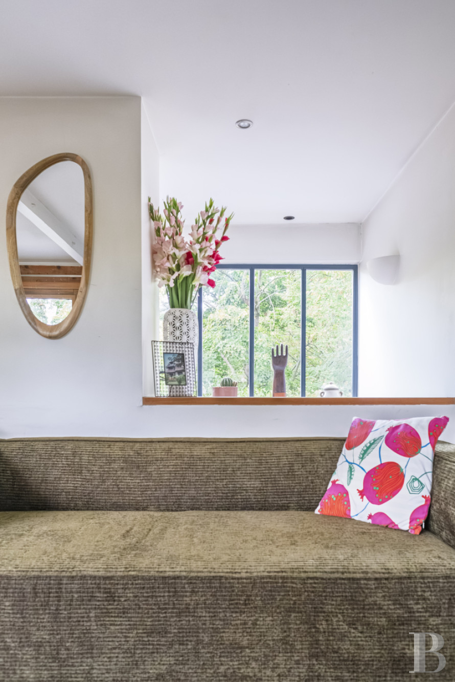 Dans les Yvelines, à Croissy-sur-Seine, une villa anglo-normande du 19e siècle en bordure du fleuve - photo  n°13