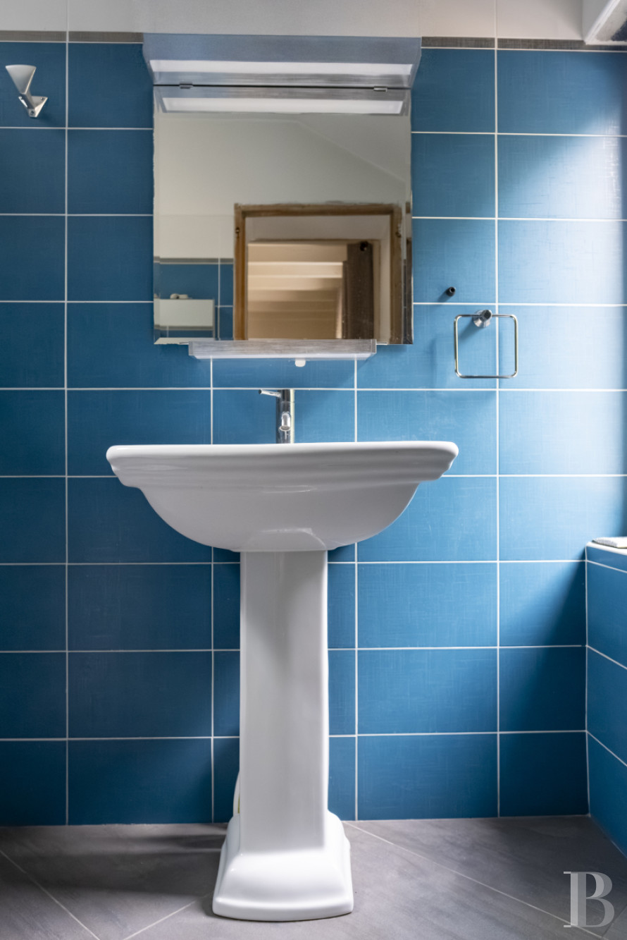 Dans les Yvelines, à Croissy-sur-Seine, une villa anglo-normande du 19e siècle en bordure du fleuve - photo  n°23