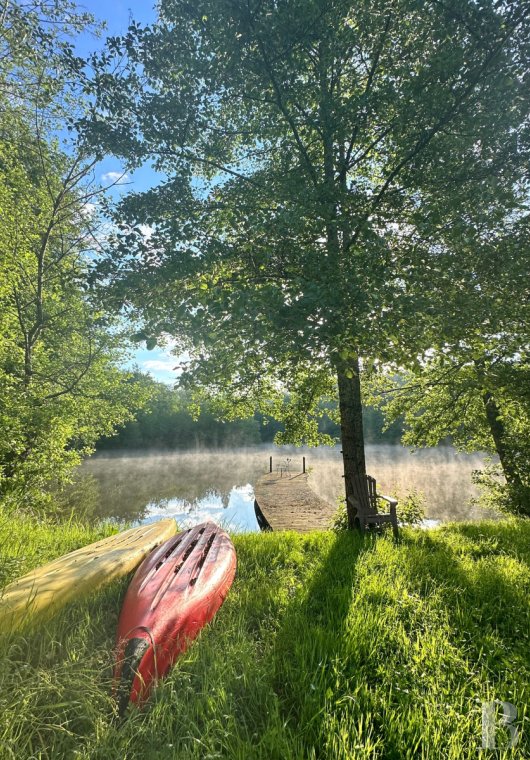 An estate dedicated to breeding Arabian thoroughbred horses near to Brantôme in the Dordogne - photo  n°27