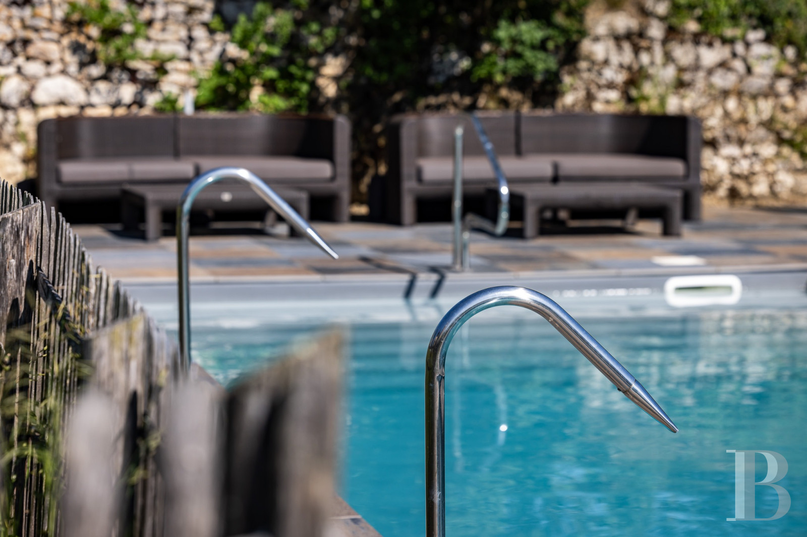 An estate dedicated to breeding Arabian thoroughbred horses near to Brantôme in the Dordogne - photo  n°10