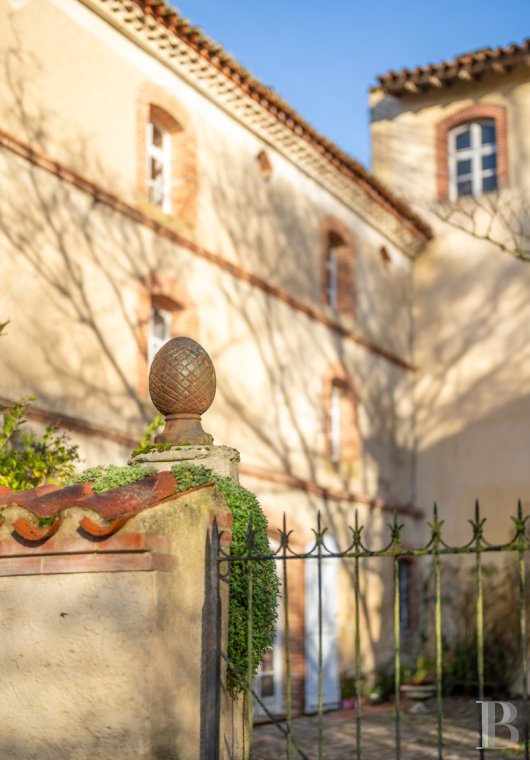 chateaux a vendre midi pyrenees   - 4