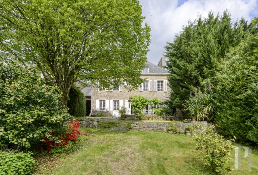 brittany - A 19th-century family dwelling, its immense terraced garden and wooded area  on 1.5 hectares in the middle of a town within the Pays de Lorient urban area