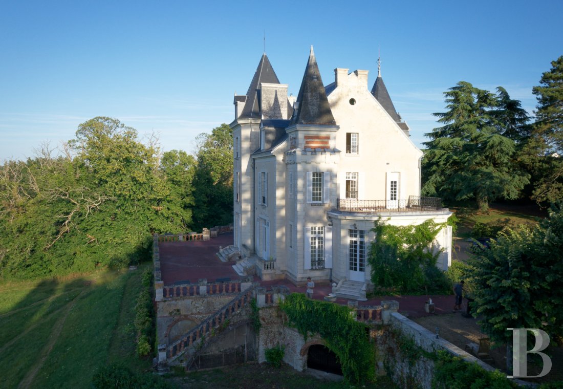 A 19th-century château built on medieval remains south-east of Tours, in Indre-et-Loire - photo  n°2