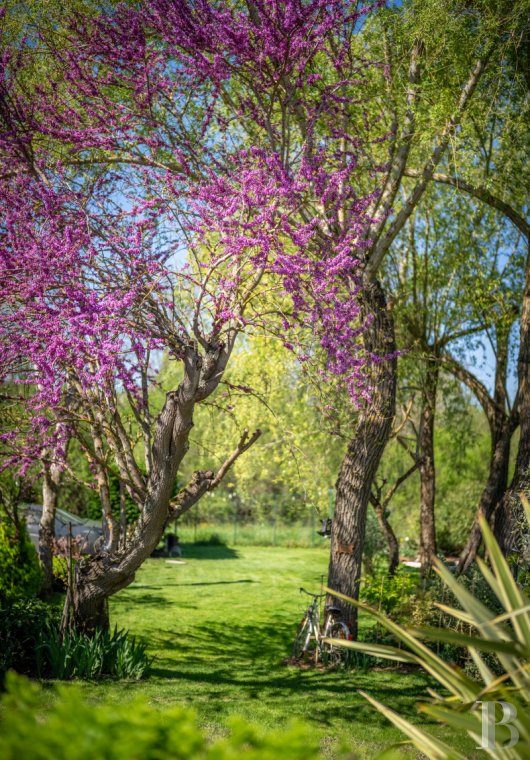 Farms for sale - midi-pyrenees - Aux portes de Montauban, une maison d’hôtes lumineuse dans un corps de ferme du 18e s., son jardin d'agrément aux multiples perspectives, sa piscine et ses dépendances