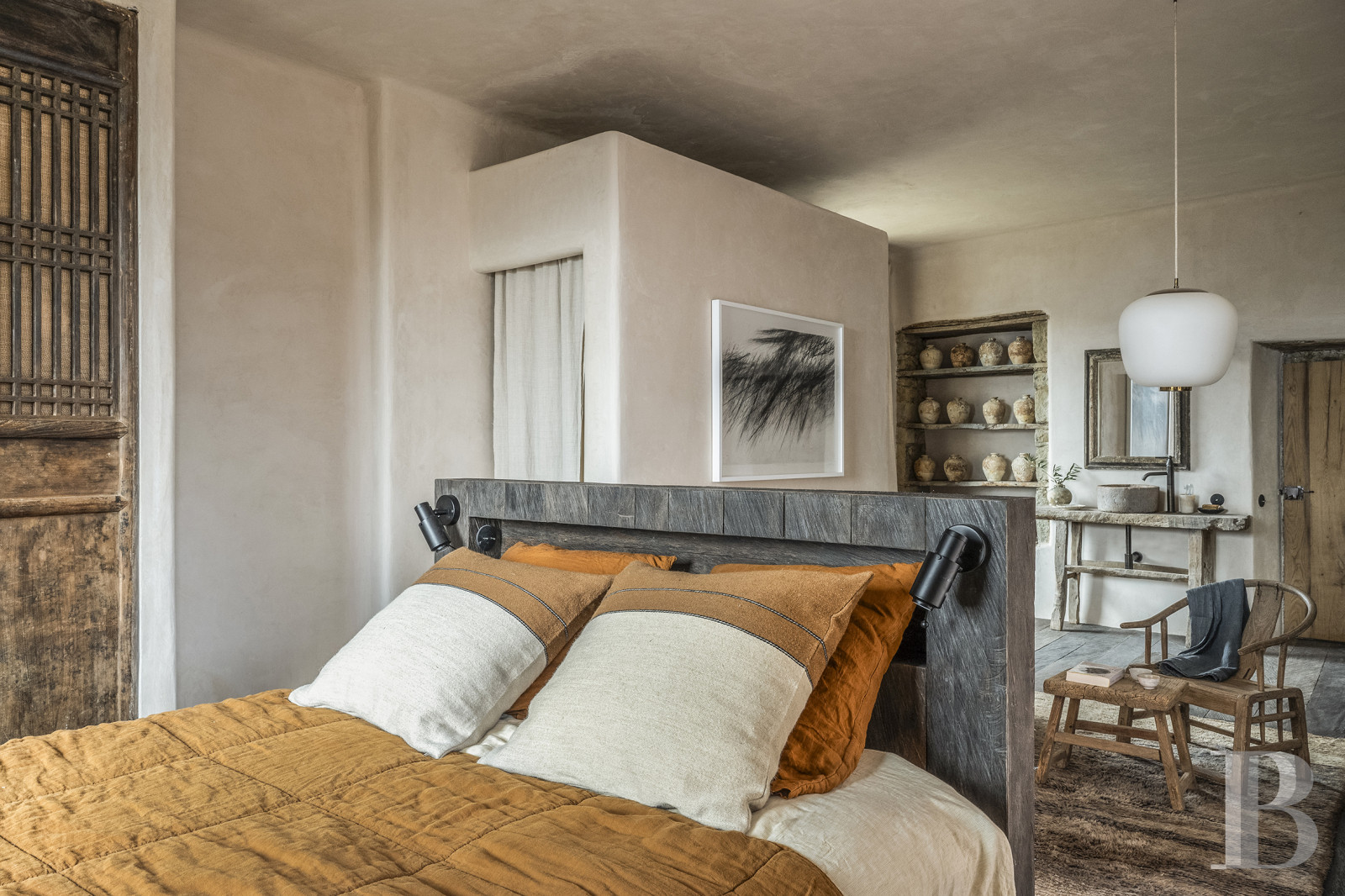 An old renovated farmhouse between Arezzo and Cortona in Tuscany  - photo  n°17