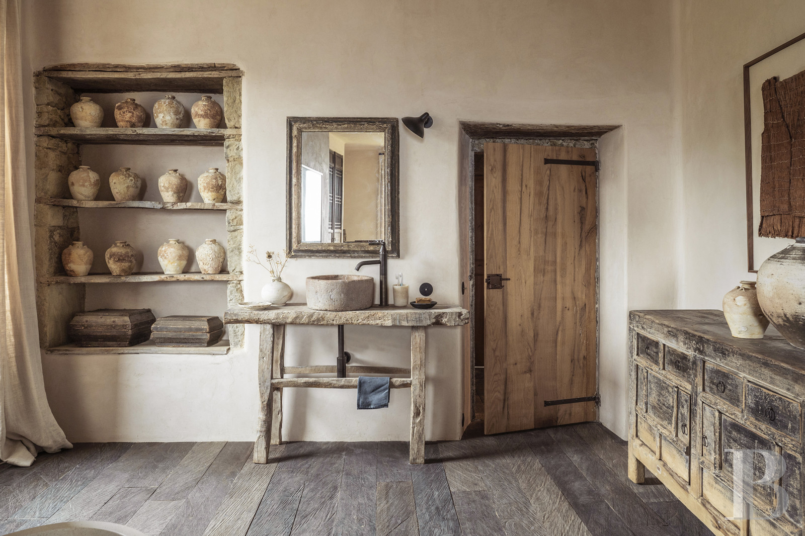 An old renovated farmhouse between Arezzo and Cortona in Tuscany  - photo  n°20
