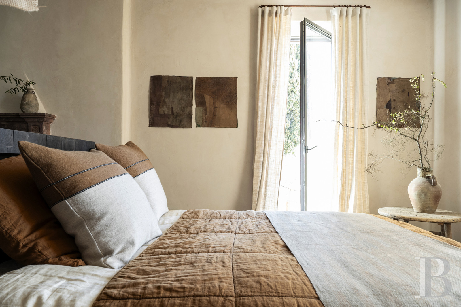 An old renovated farmhouse between Arezzo and Cortona in Tuscany  - photo  n°21