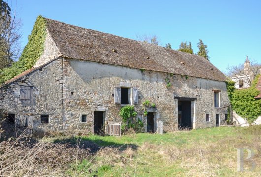 chateaux a vendre bourgogne   - 11