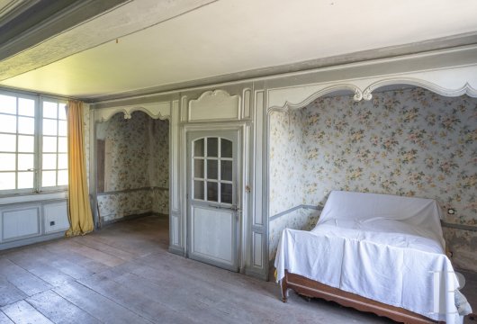 chateaux for sale France picardy   - 14