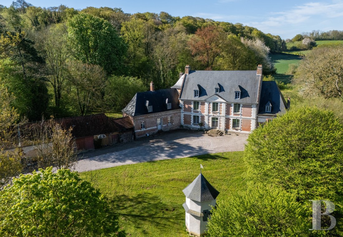 chateaux for sale France picardy   - 1
