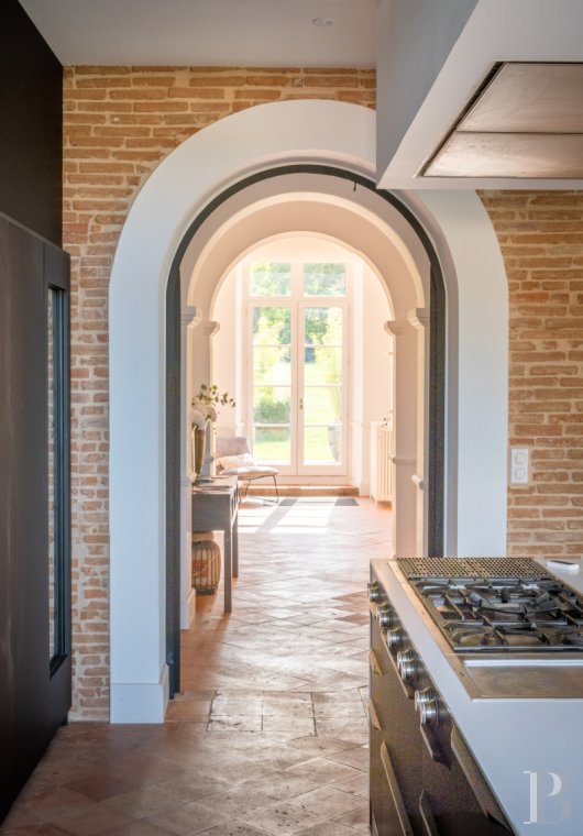 A 19th-century château surrounded by extensive grounds between Toulouse and Albi, in the Tarn department  - photo  n°8