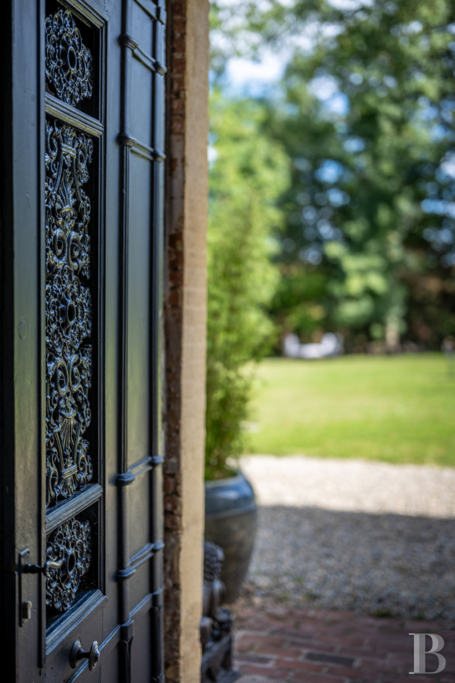 A 19th-century château surrounded by extensive grounds between Toulouse and Albi, in the Tarn department  - photo  n°23