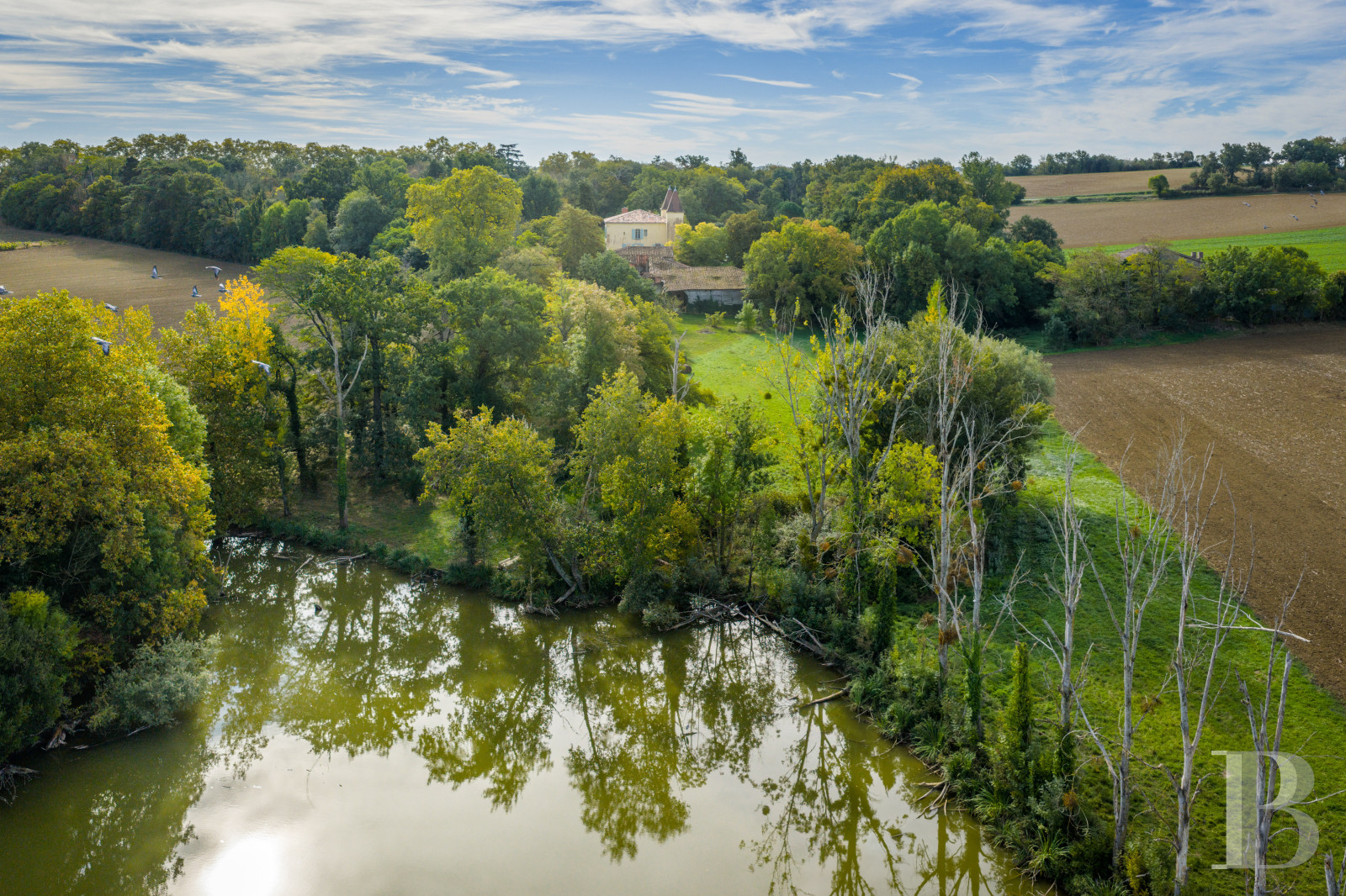 A 19th-century château surrounded by extensive grounds between Toulouse and Albi, in the Tarn department  - photo  n°31