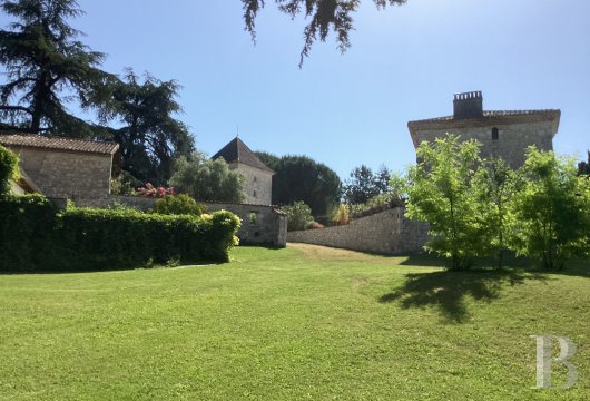 character properties France aquitaine   - 4