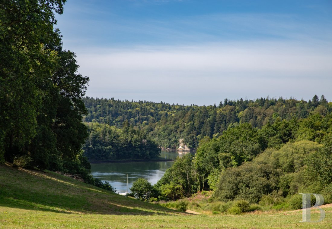 chateaux a vendre bretagne   - 25