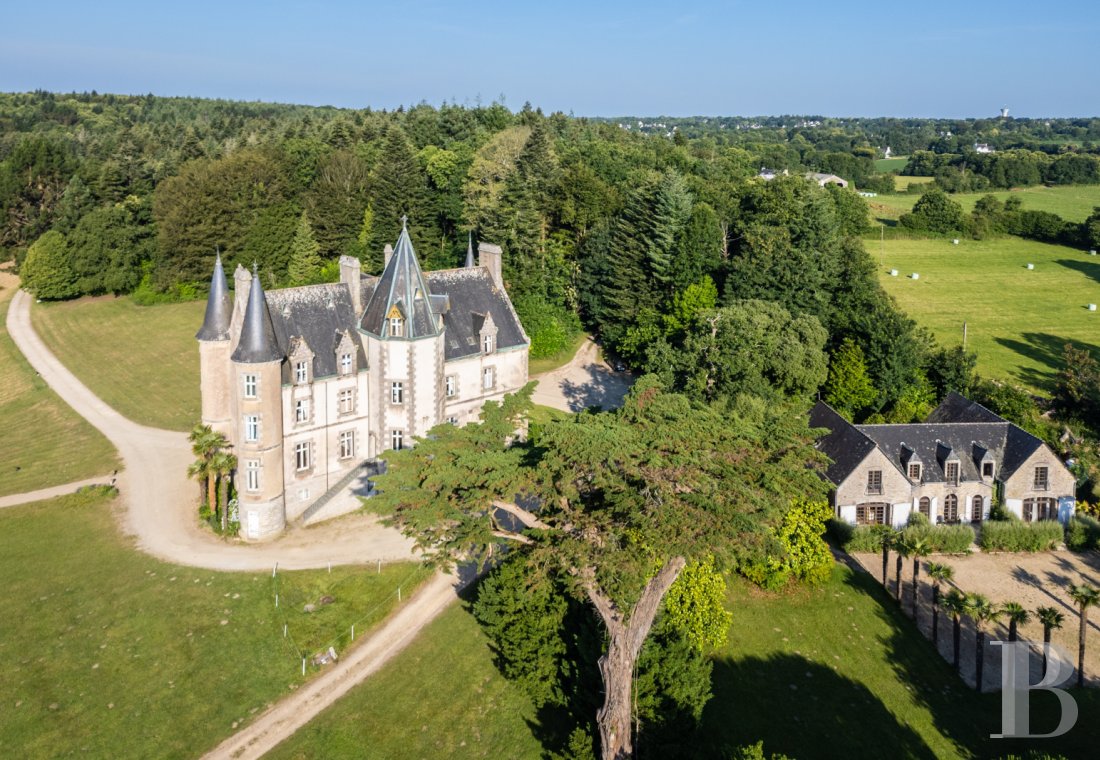 chateaux a vendre bretagne   - 3