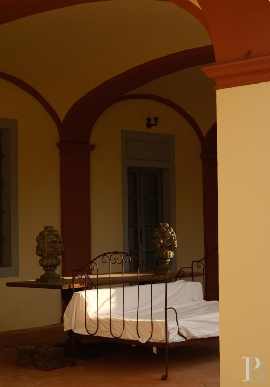 À l’ouest de Milan, une villa du 19e siècle au cœur d’un village  - photo  n°2