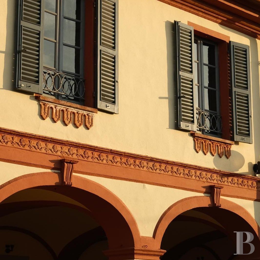 À l’ouest de Milan, une villa du 19e siècle au cœur d’un village  - photo  n°3