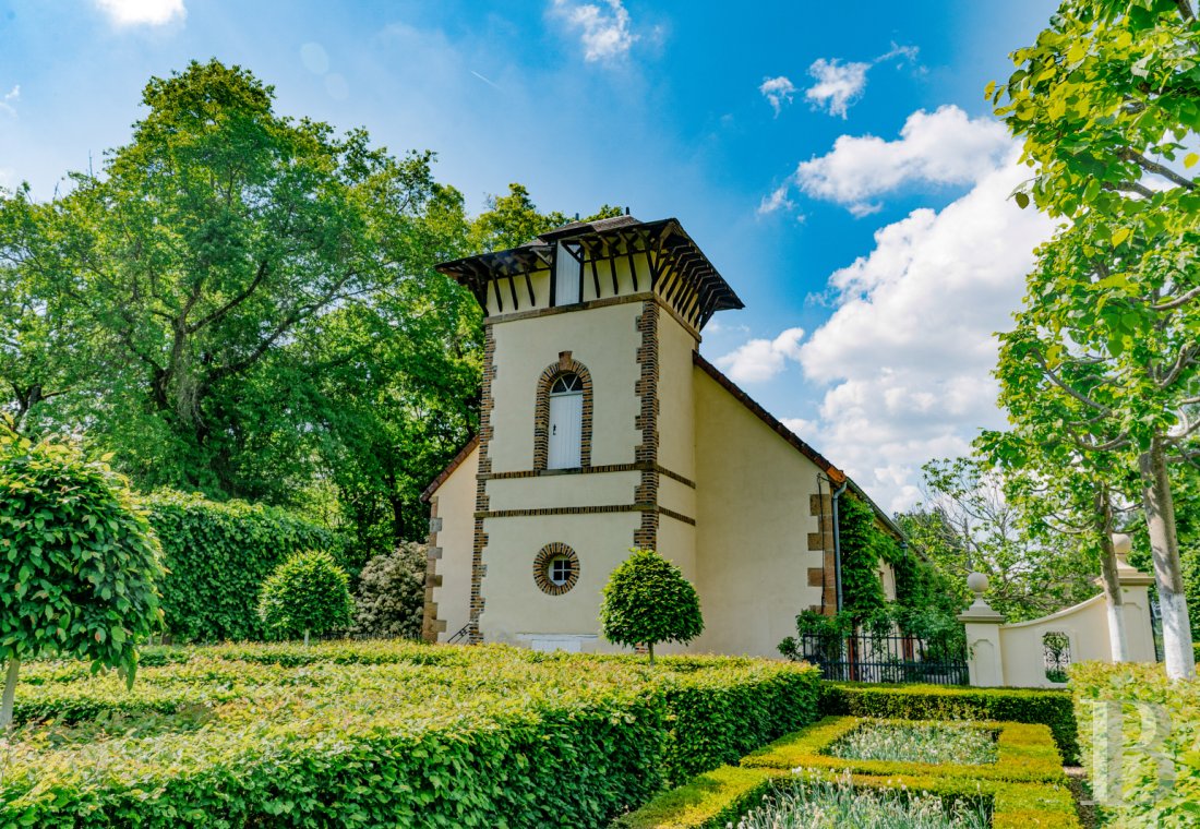chateaux a vendre auvergne   - 15