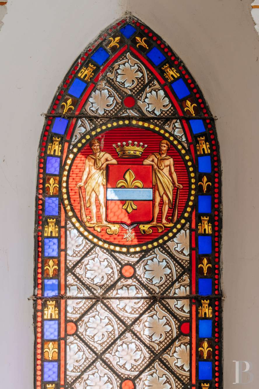 An 18th-century Provencal château on the edge of the village of Mazan to the east of Carpentras, in the Vaucluse - photo  n°29