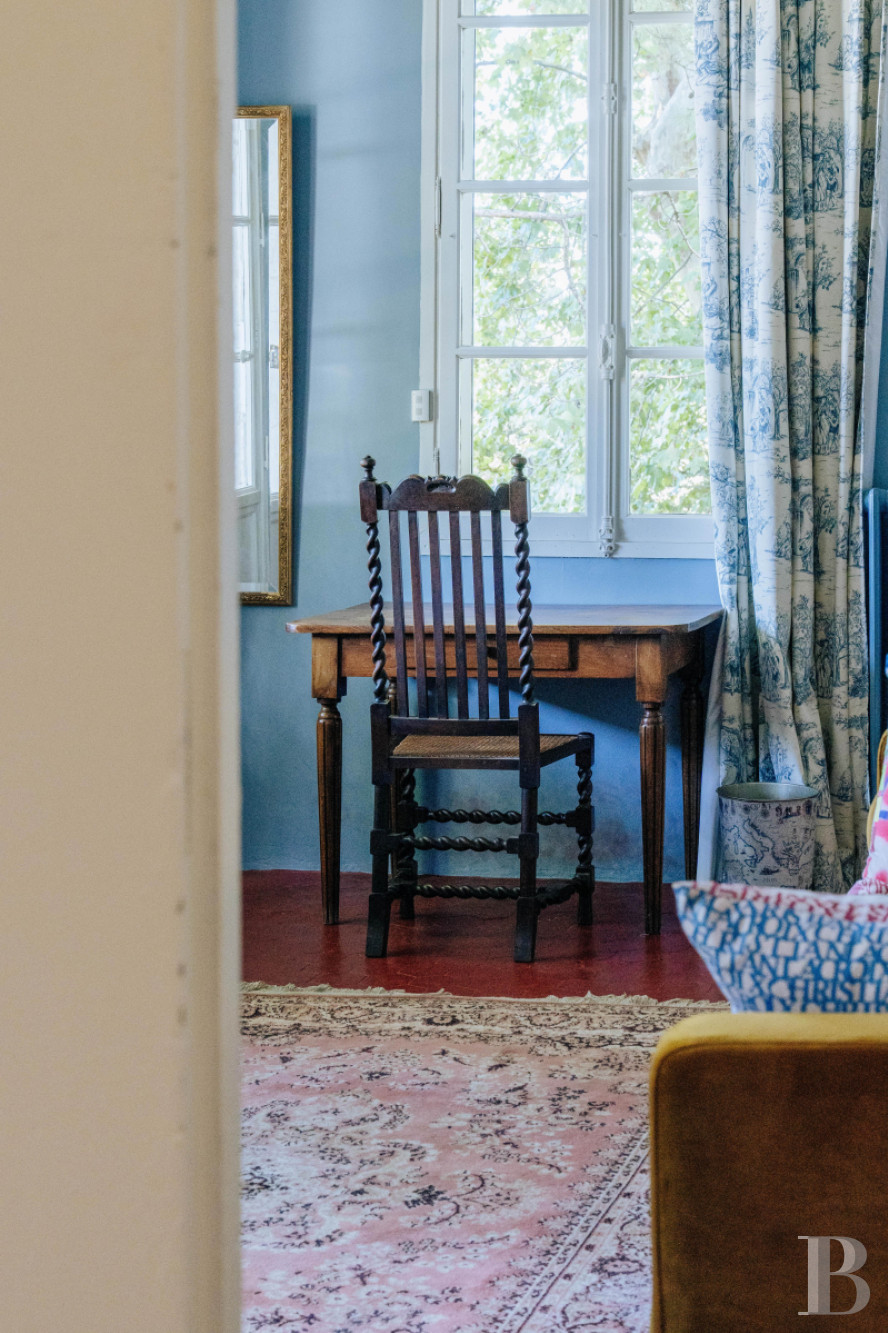 An 18th-century Provencal château on the edge of the village of Mazan to the east of Carpentras, in the Vaucluse - photo  n°22
