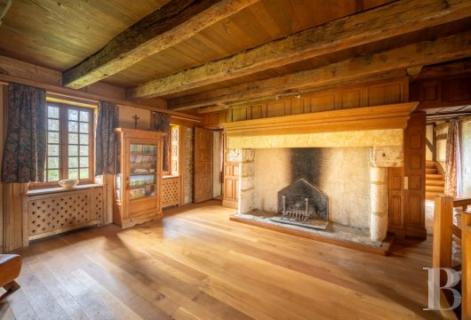 character properties France aquitaine   - 10