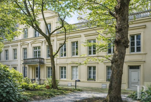 paris - A 130 m² duplex flat, a stone's throw from the Luxembourg Gardens  