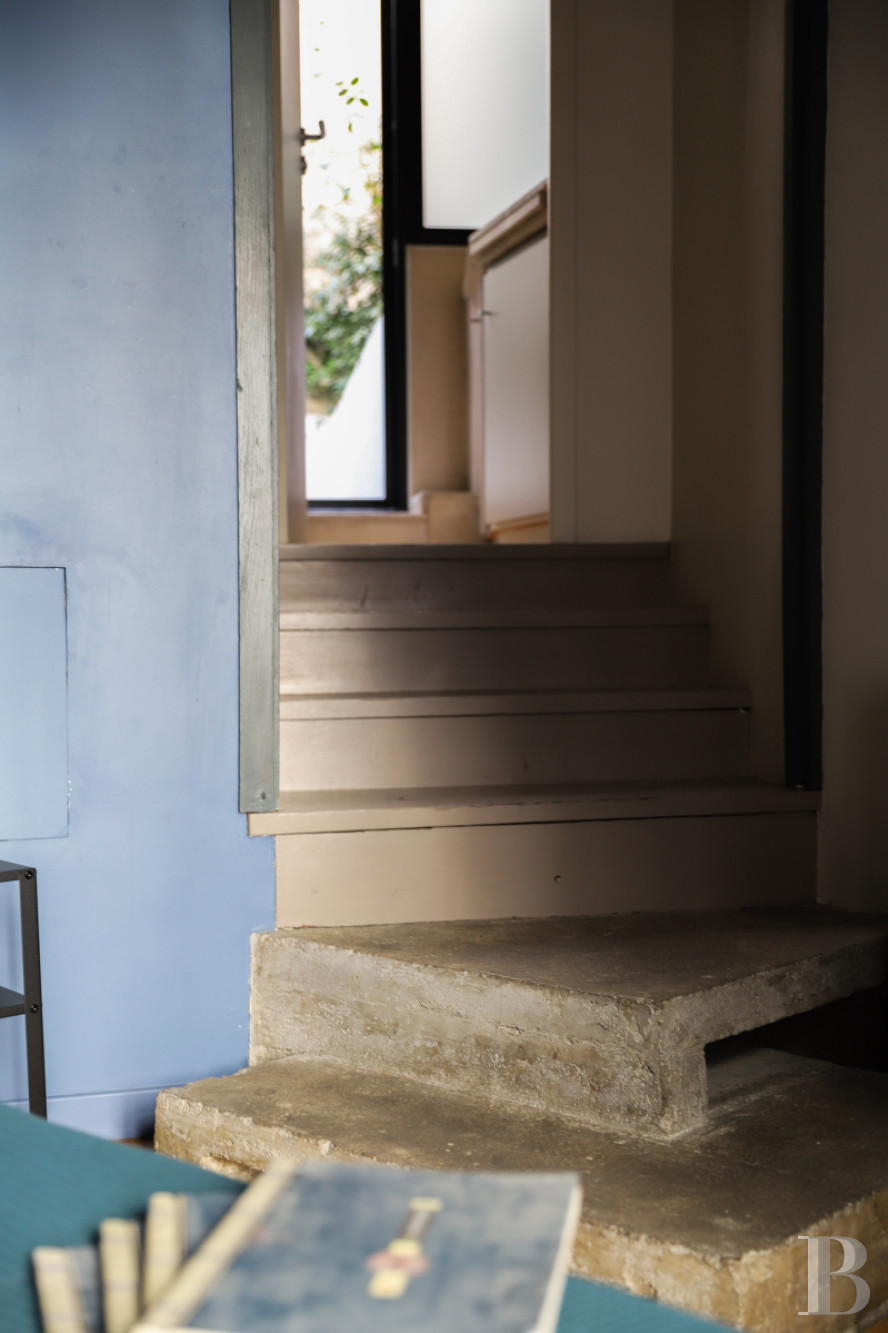 A vast apartment set around a garden in Paris, between Boulevard Saint-Germain and the Seine - photo  n°19