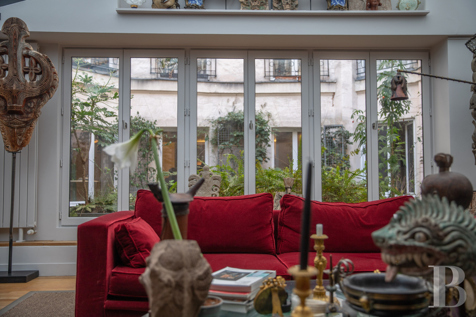 A vast apartment set around a garden in Paris, between Boulevard Saint-Germain and the Seine - photo  n°7