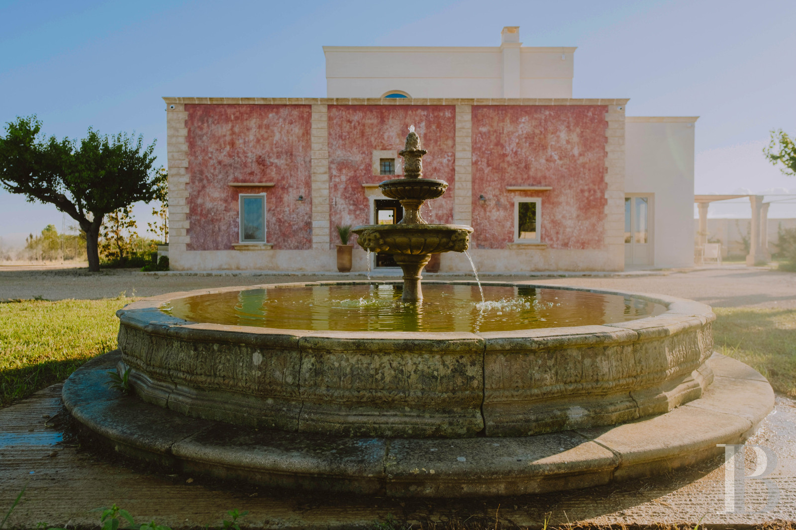 Dans les Pouilles, non loin de Nardo, une villa salentine du 19e siècle entièrement rénovée - photo  n°1