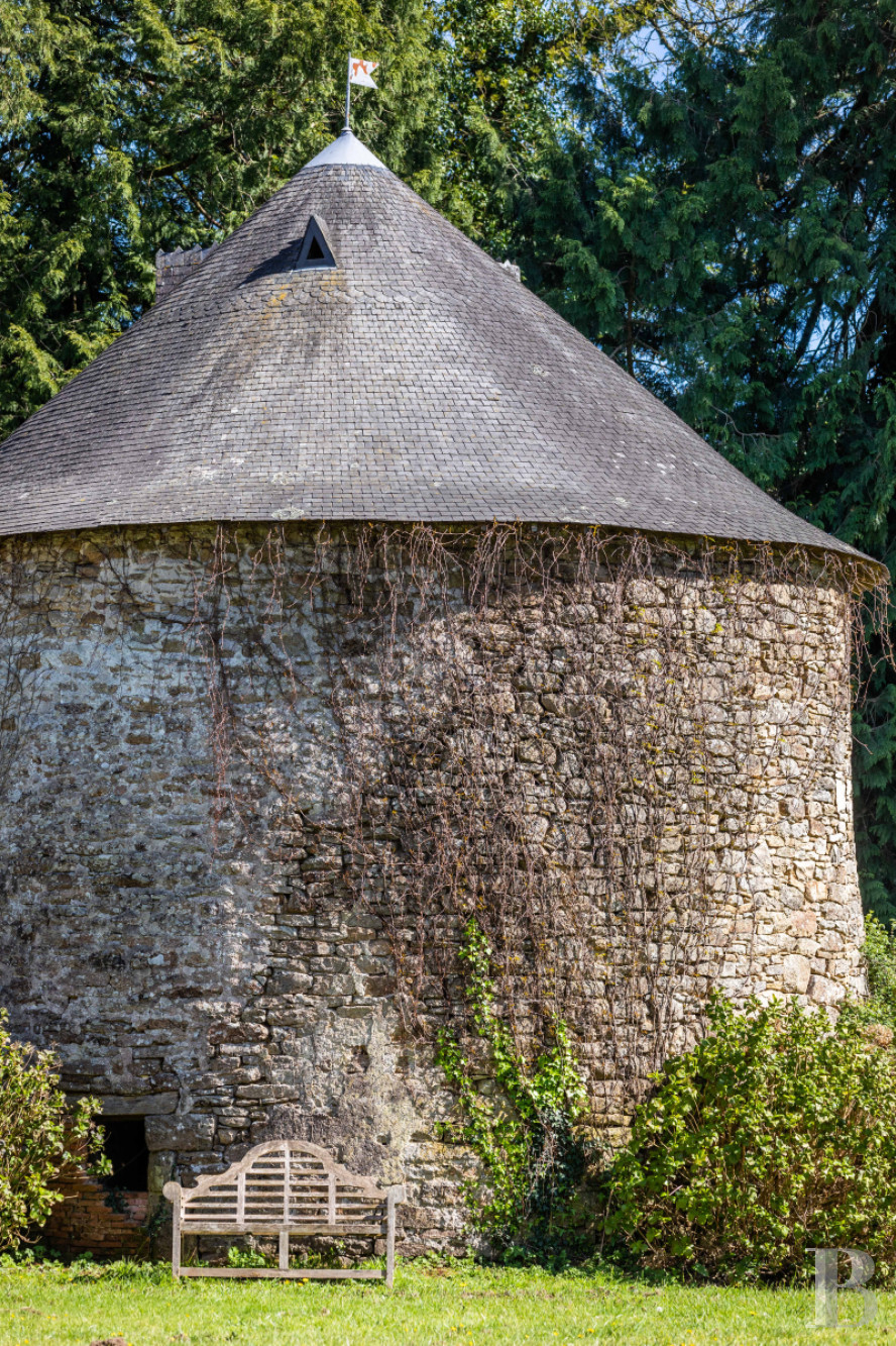 A manor house with medieval origins which has been converted into a holiday home near Quimperlé, in Brittany - photo  n°2