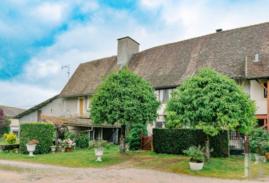 chateaux a vendre bourgogne   - 3
