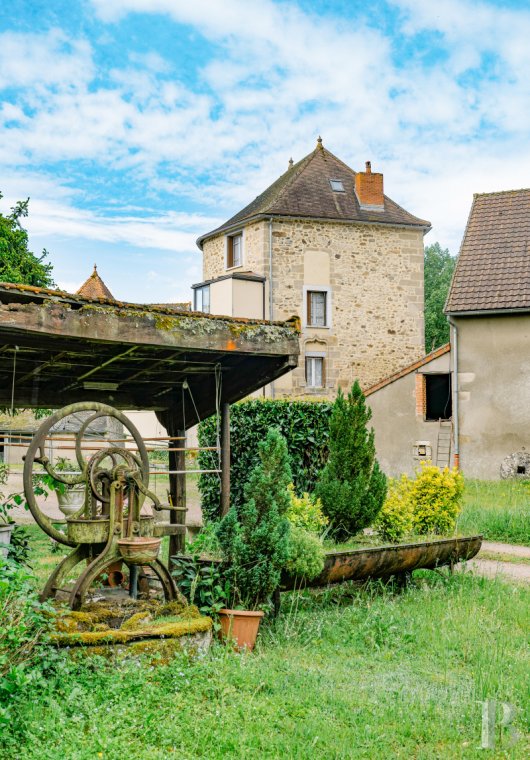 chateaux a vendre bourgogne   - 11