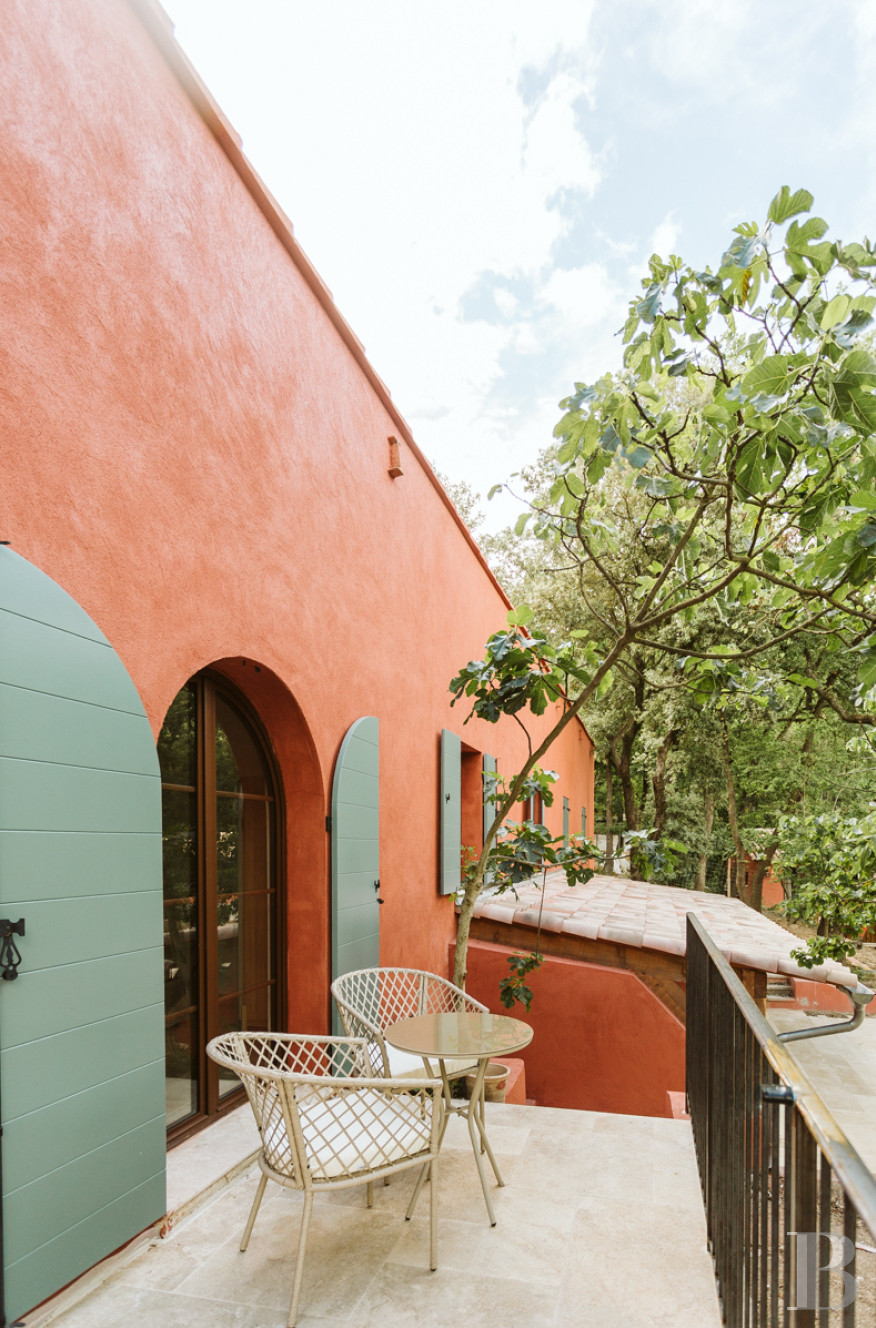 An estate dedicated to holidays and horse riding between Aubagne and Saint-Cyr-sur-Mer in the Bouches-du-Rhône department  - photo  n°11