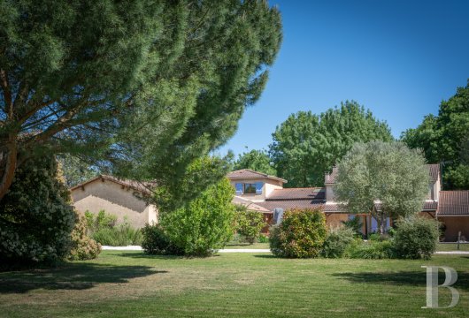 midi-pyrenees - A house, consulting room, apartment, pool and 5 000 m² garden  between Toulouse and Montauban, in the Occitanie region 