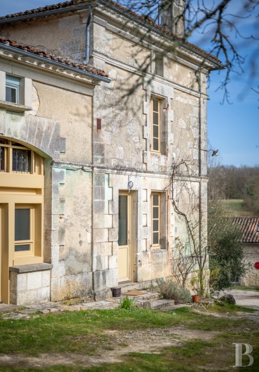 character properties France poitou charentes   - 4