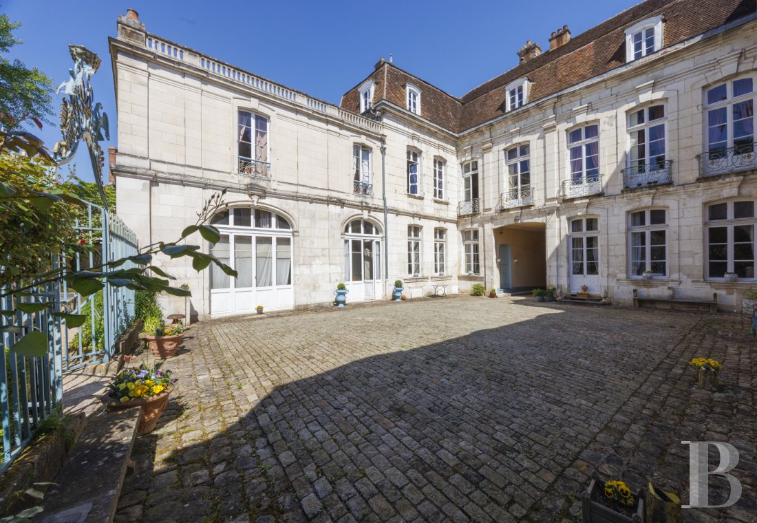 immobilier prestige bourgogne   - 2