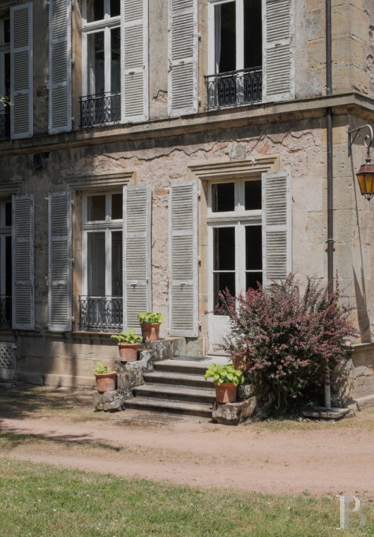 En Saône-et-Loire, au cœur de la ville d’Autun, une demeure d’inspiration palladienne dans un parc de près d’un hectare - photo  n°19
