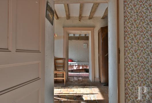demeures et maisons a vendre france bourgogne   - 17