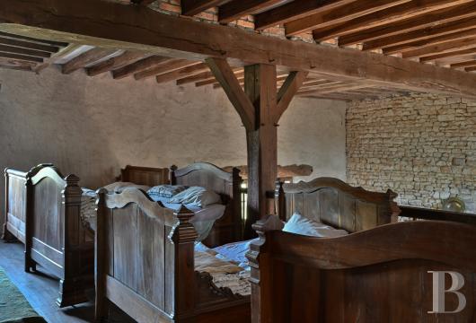 demeures et maisons a vendre france bourgogne   - 19