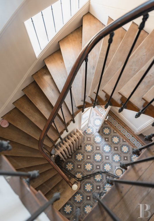 mansion houses for sale France ile de france   - 11