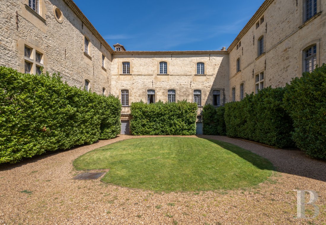 chateaux for sale France languedoc roussillon   - 15