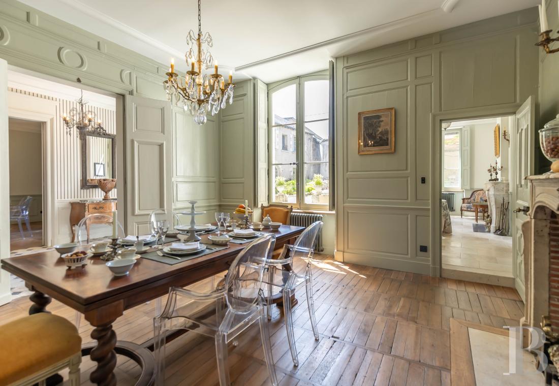 A 17th-century mansion in the centre of Blois - photo  n°2