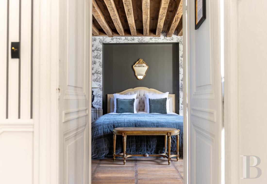 A 17th-century mansion in the centre of Blois - photo  n°8