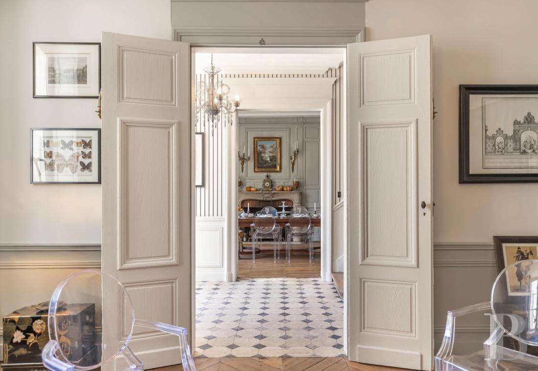 A 17th-century mansion in the centre of Blois - photo  n°4